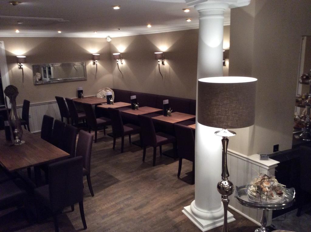 Landcafe Mit Mini Hotel Burgdorf Εξωτερικό φωτογραφία