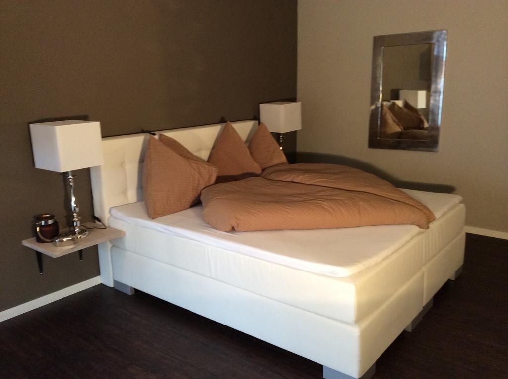 Landcafe Mit Mini Hotel Burgdorf Εξωτερικό φωτογραφία
