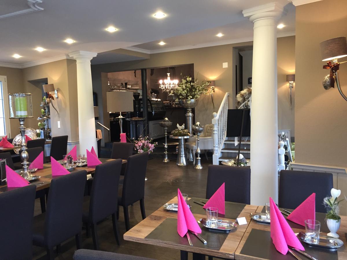 Landcafe Mit Mini Hotel Burgdorf Εξωτερικό φωτογραφία